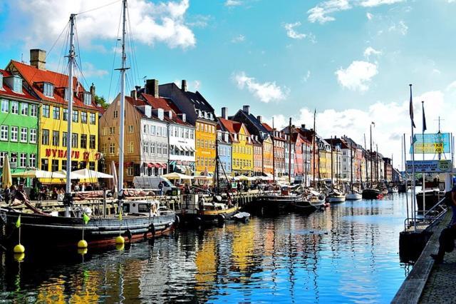Two-Bedroom Apartment In City Center Of Malmoe Close To Copenhagen Buitenkant foto